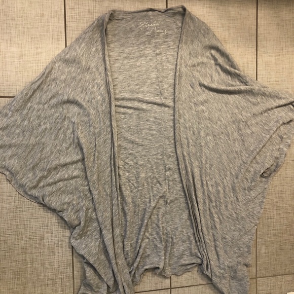 Elizabeth and James heather gray wrap - Picture 3 of 4